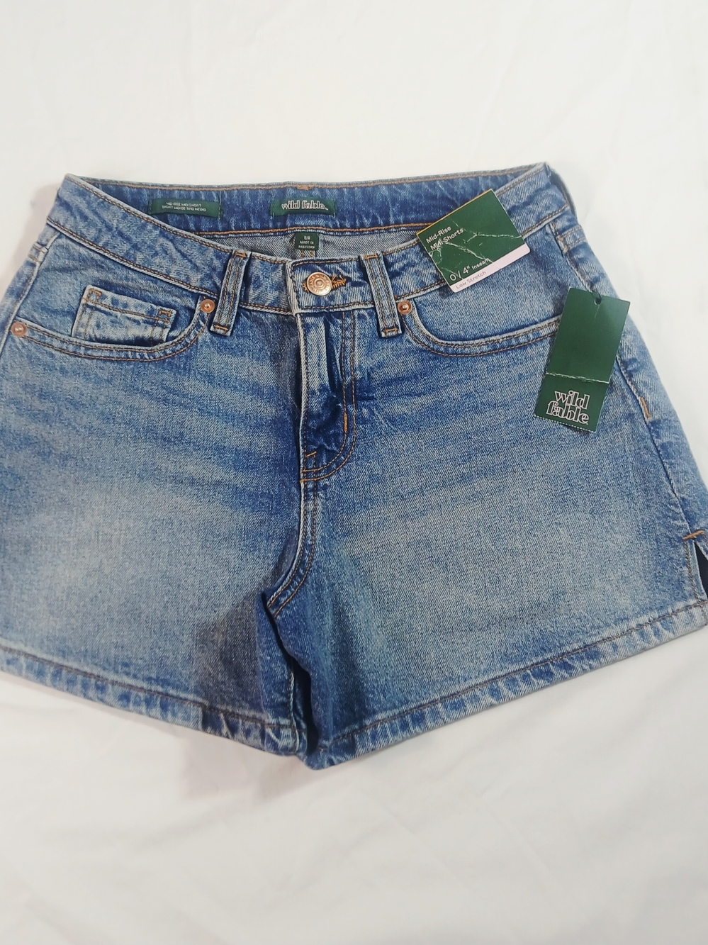 Wild Fable Women's Blue Denim Mid-Rise Shorts